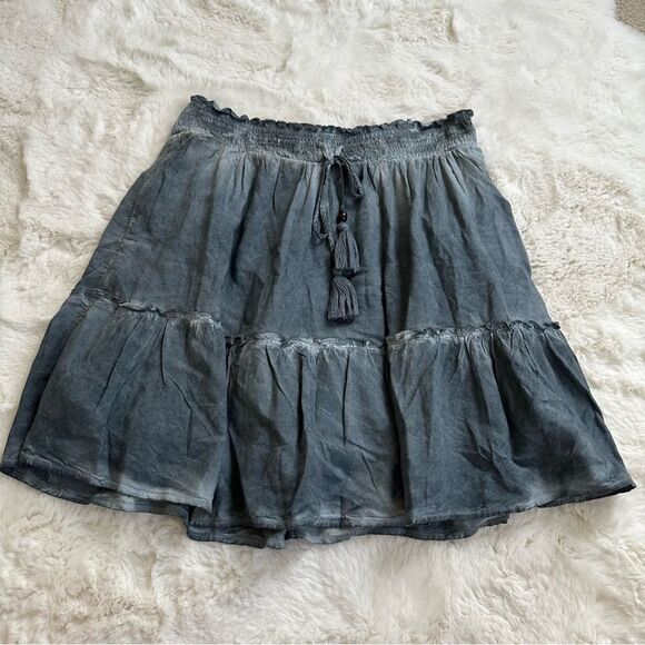 Pilcro Anthropologie size s blue tie dye tiered mini skirt - Picture 4 of 4